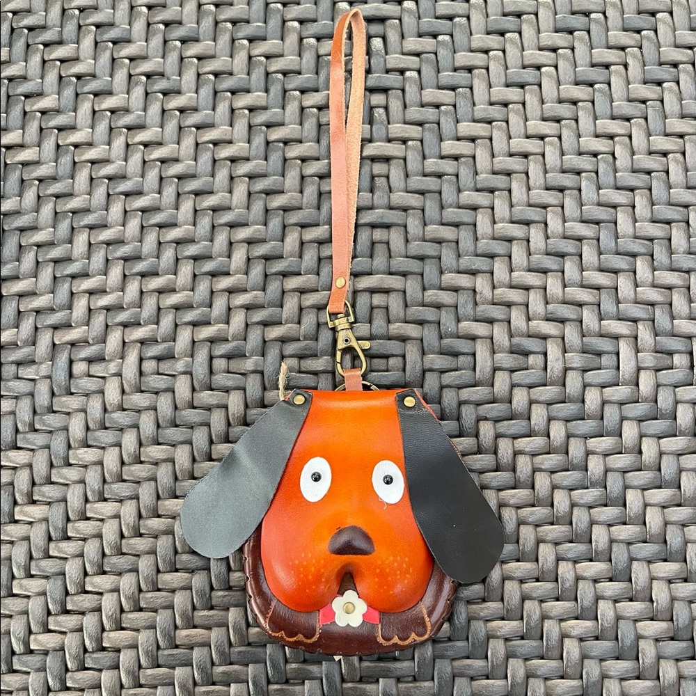 VINTAGE COIN PURSE